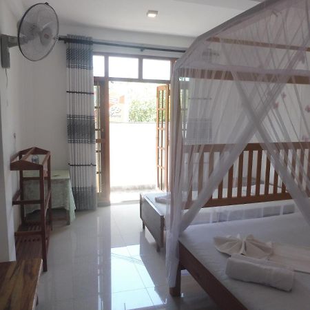 On Time Villa Unawatuna Exterior foto